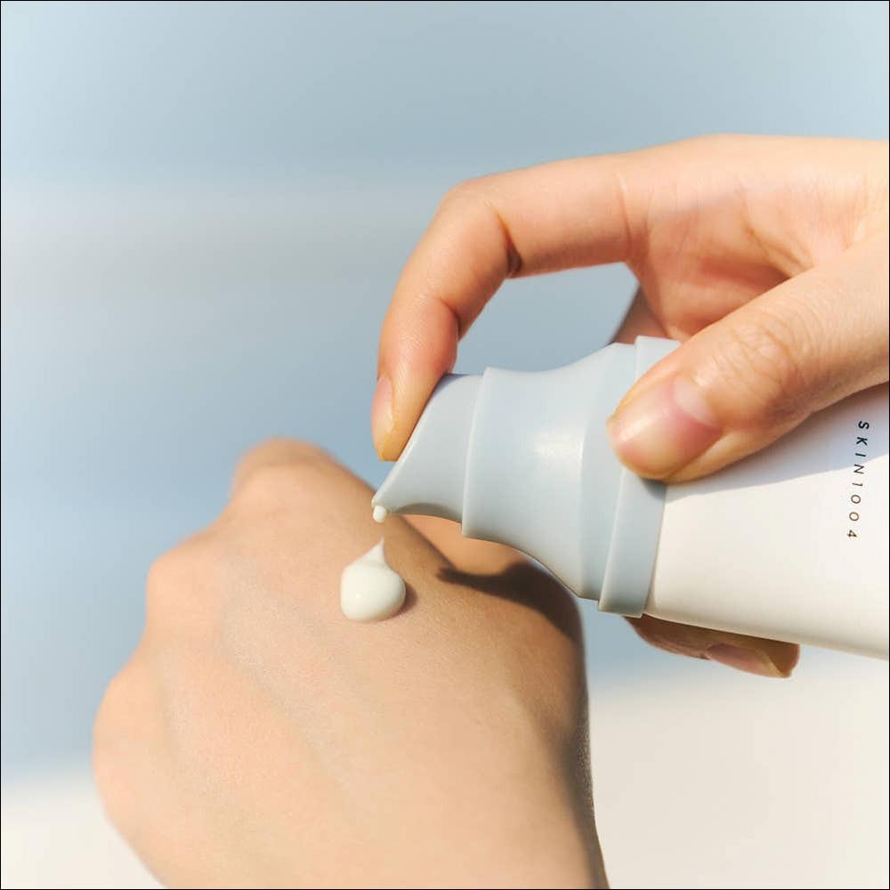 [SKIN1004] Madagascar Centella Hyalu-Cica Water-Fit Sun Serum SPF50+ PA++++ (50ml) - Ultra-Lightweight Hydrating Sunscreen, Soothing Moisture Sunblock