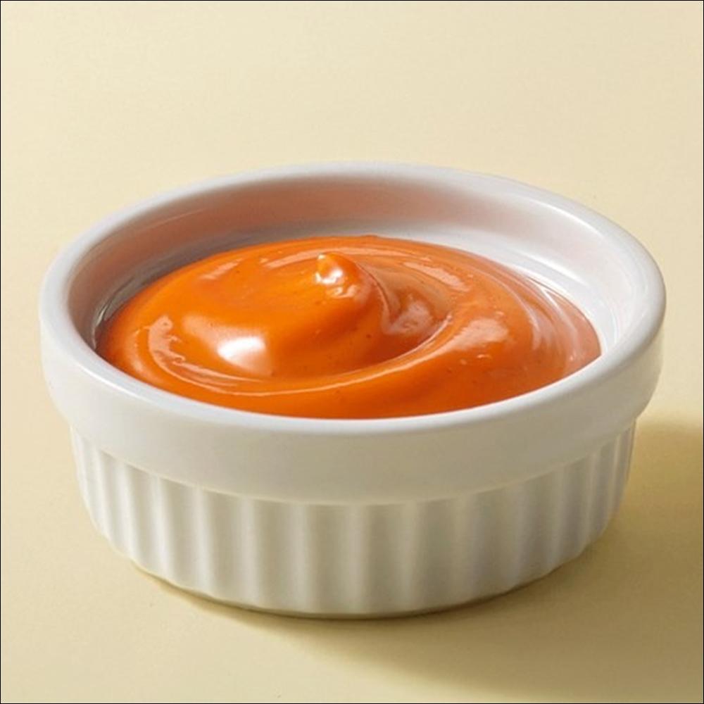 Samyang Buldak Mayo Sauce (Creamy & Spicy Mayonnaise) 250g