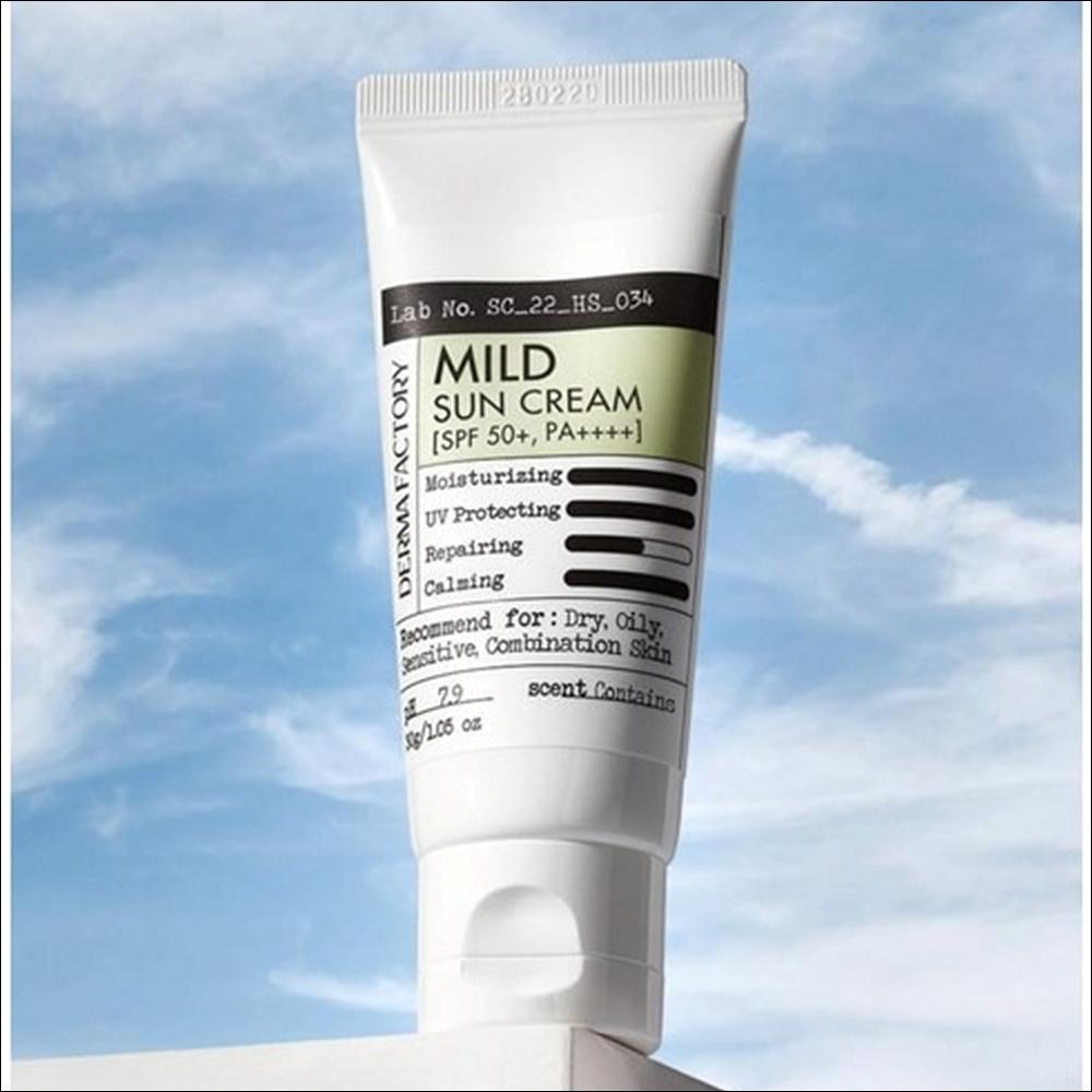 Derma Factory Mild Cypress Sunscreen SPF50+ PA++++, 30g