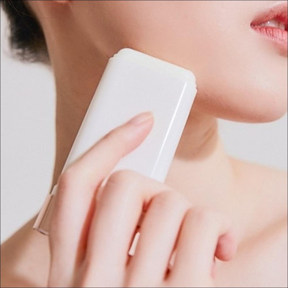 [d'Alba] Air Fit Fresh Sun Stick 19g - SPF50+ PA++++, White Truffle Antioxidant Sunscreen, Non-Sticky Airy Finish, K-Beauty Portable Sun Care