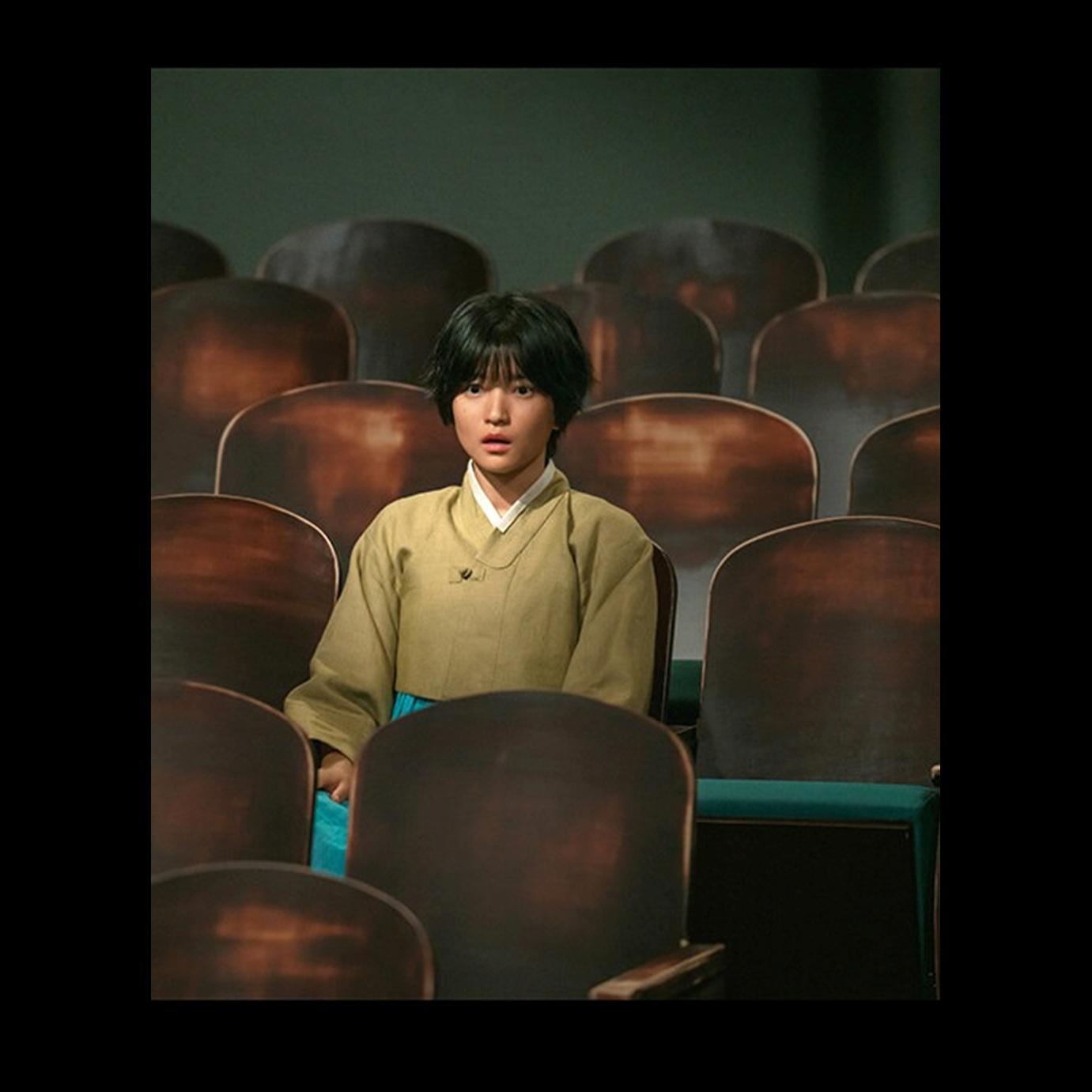 Jeongnyeon: The Star is Born Photo Essay (Kim Tae Ri, Shin Ye Eun)
