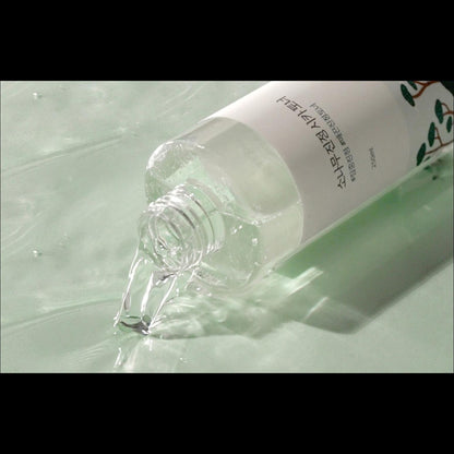 [Round Lab] Pine Tree Soothing Cica Toner - Pine Cica Activer 67% & Triple Hyaluronic Acid Calming Toner, 250ml | Olive's K-beauty